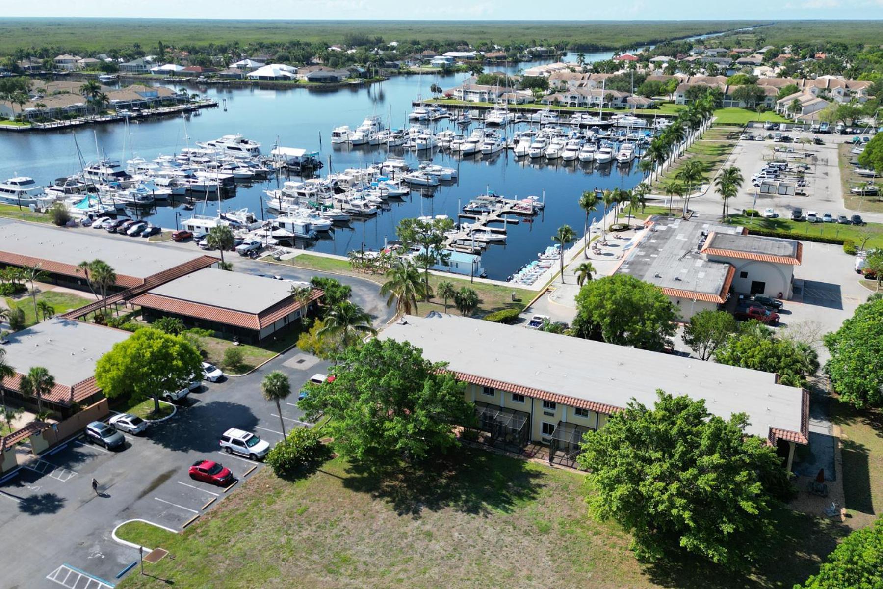 Marina Getaway On The Water! Apartment North North Naples Екстериор снимка